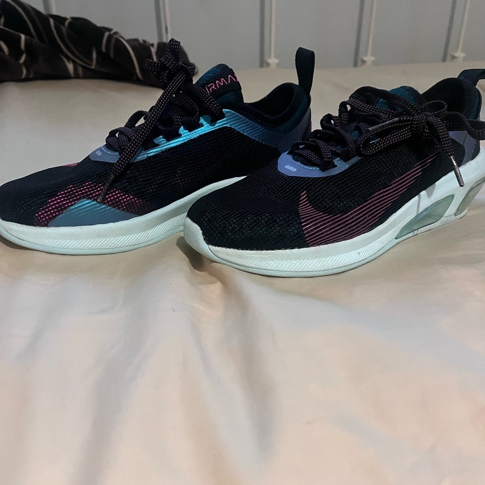 Womens Nike air max